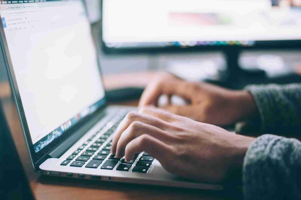 How to Successfully Combine Email Marketing and Social Media for Maximum Brand Exposure
