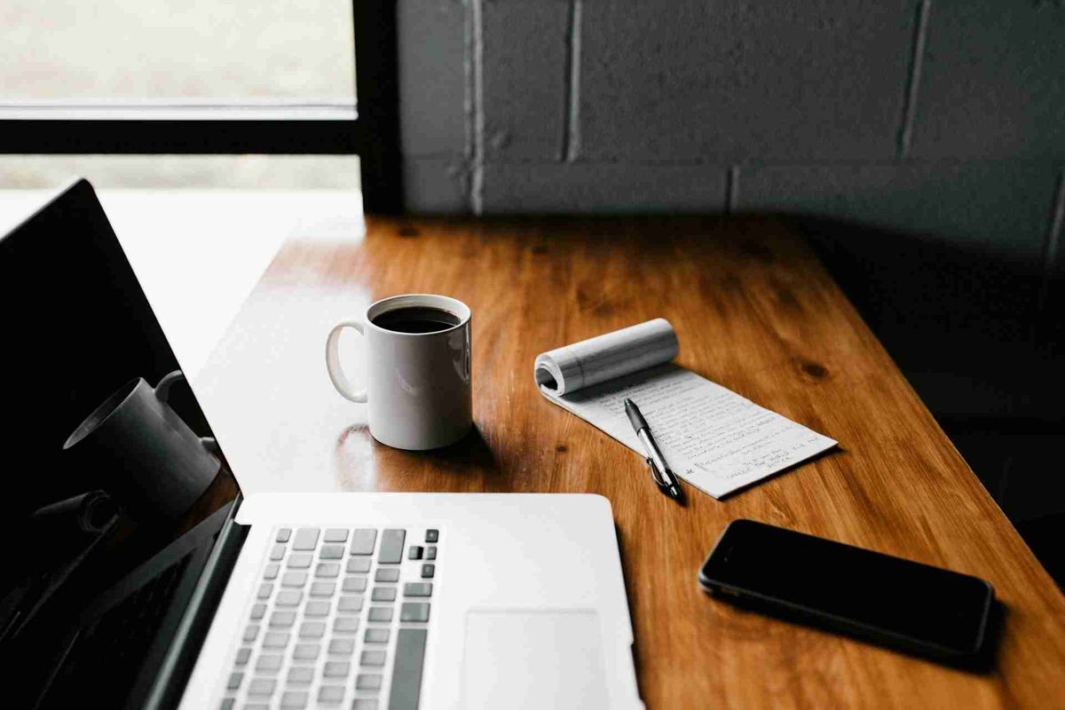 Drive Business Growth with Content Marketing Strategies by Smash Creative